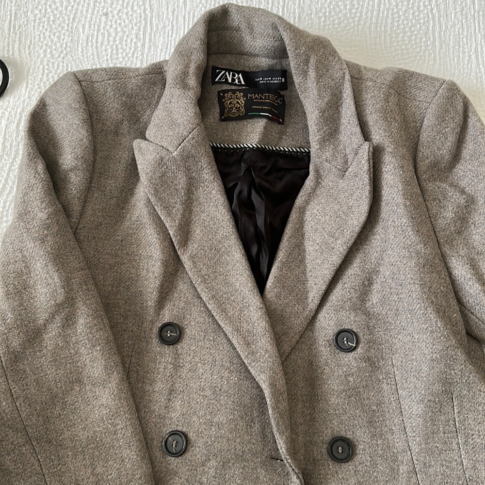 Brown/ Grey Coat